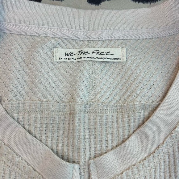 “We The Free” Monterey Thermal Top  | Oversized | Cream | XS - Picture 6 of 8